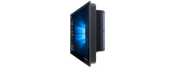 Panel PC mit 15 Zoll XGA Display, lüfterlose Skylake CPU und resistiven oder projected capacitven (pcap) Touchscreen schräg